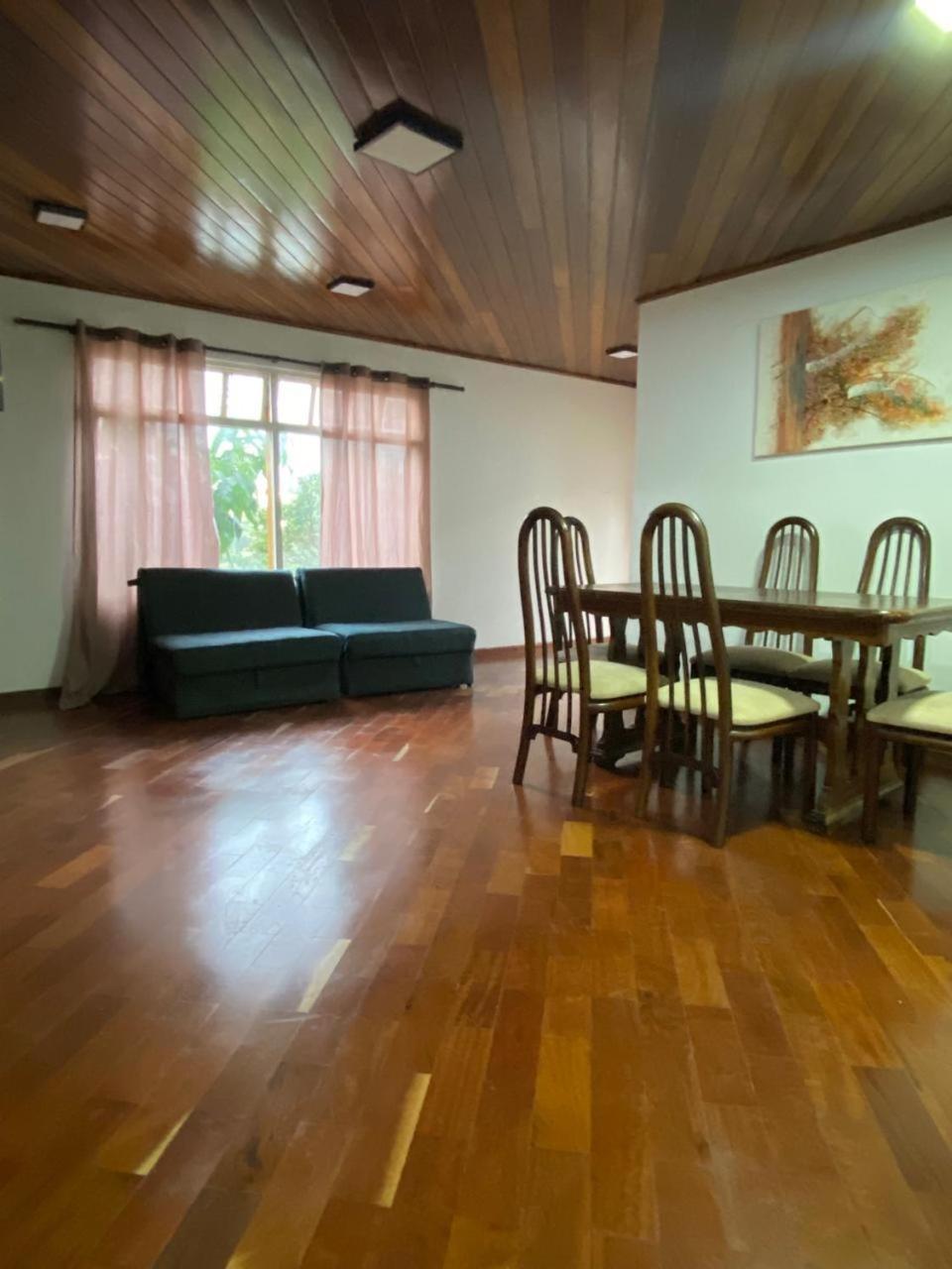 Casa Com Vista Deslumbrante